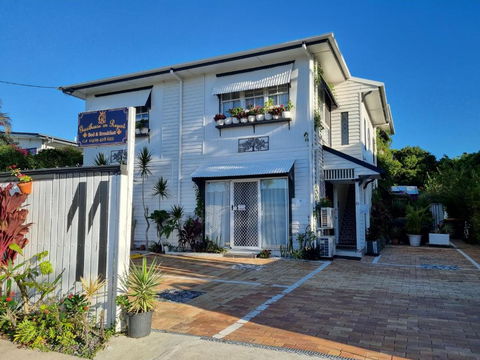 GUESTHOUSE On REGENT Bed & Breakfast - Maitland Accommodation 3