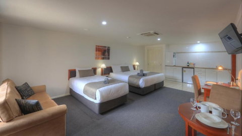 INVERELL RSM CLUB MOTEL - Maitland Accommodation 2