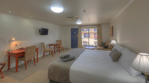 INVERELL RSM CLUB MOTEL - Maitland Accommodation 1