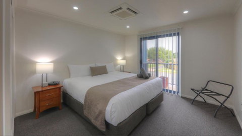 INVERELL RSM CLUB MOTEL - Maitland Accommodation 3
