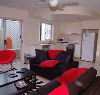 Adrift 5B Scott Street - Maitland Accommodation