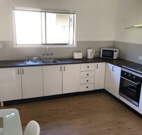 Airlie Getaway Unit 1 - Maitland Accommodation