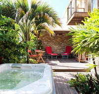 Akai Hana - Maitland Accommodation