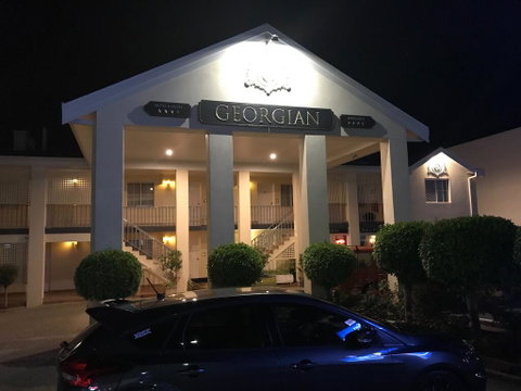 Albury Georgian Motel & Suites - Maitland Accommodation 1
