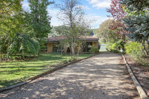 Alpine Streamside - Maitland Accommodation 1