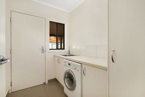 Alpine Streamside - Maitland Accommodation 2