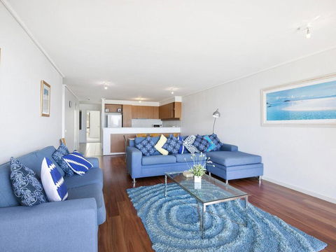 APARTMENT 11 PACIFIC APARTMENTS - Maitland Accommodation 2