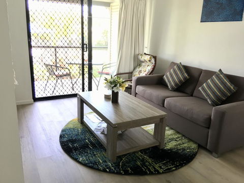 Apartment In 4,  Resort - Pool Views - Great Location - Maitland Accommodation 1