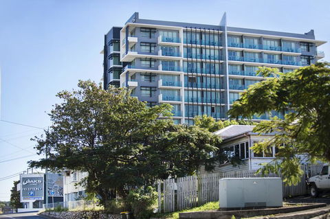 Apartments @ 79 Goondoon - Maitland Accommodation 1