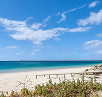 API Busselton Seaside Escape Apartments - Maitland Accommodation