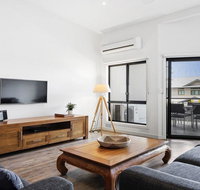 Aqua on Fletcher Street - Maitland Accommodation