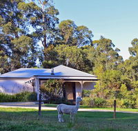 Araluen Park Cottages - Maitland Accommodation