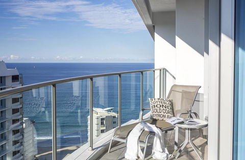 Artique Surfers Paradise - Official - Maitland Accommodation 0