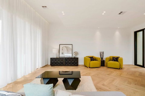 Luxurious Getaway For Big Groups - Maitland Accommodation 0