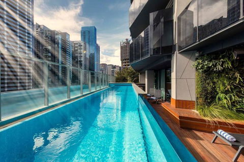 MA4004-1 BR, Lvl 40 Stylish Marco High Rise Home - Maitland Accommodation 2