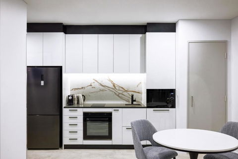 Meriton Suites Liverpool - Maitland Accommodation 2