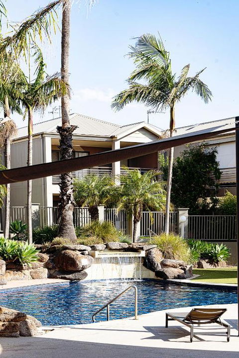 Mulwala Lakeside Apartment - Maitland Accommodation 2