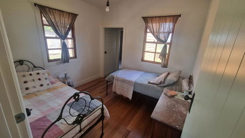 Myrtlebank Cottage Farmstay - Maitland Accommodation 2