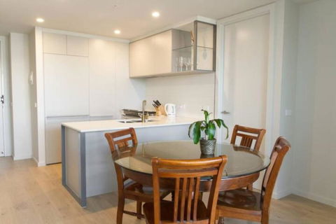 New Spacious 2 Bedroom With Gorgeous City Views - Maitland Accommodation 1