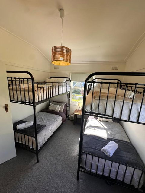 Mount Beauty 3BR Home - Maitland Accommodation 1