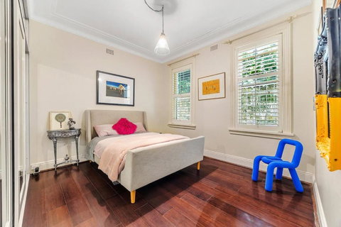 Newty Willows - Art Deco Double Bay Designer Apt - Maitland Accommodation 0