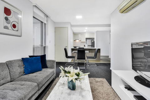 North Sydney Corporate Apartment MIL2251106 - Maitland Accommodation 0
