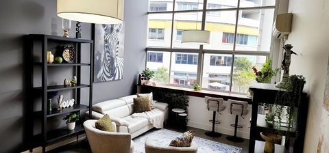 NYC Loft Brisbane, Free Parking! - Maitland Accommodation 2