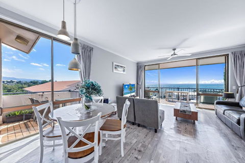OCEAN VIEWS 16 Pool & Spa Wi-FI - Maitland Accommodation 0