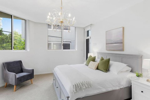 Ocean Vista Escape - A Lofty Beachfront Penthouse - Maitland Accommodation 3