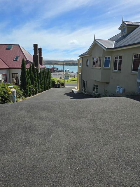 On The Terrace Stanley - Maitland Accommodation 3