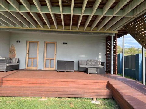 One Bedroom CBD Unit, Walk To Beaches & Cafes - Maitland Accommodation 2