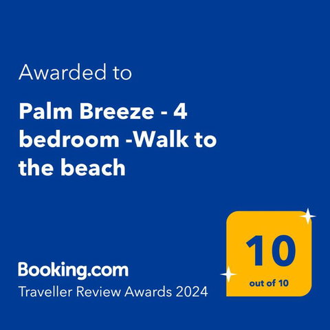 Palm Breeze - 4 Bedroom -Walk To The Beach - Maitland Accommodation 2
