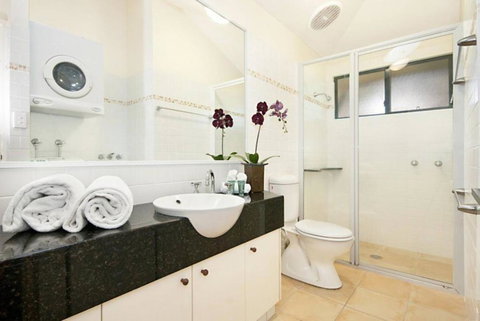 Palm Villa - Maitland Accommodation 1