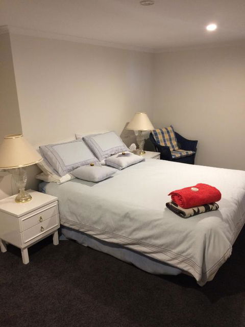 Panorama On Sorell B&B - Maitland Accommodation 0