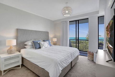Panoramic Ocean View 2 Bed 2 Bath - Maitland Accommodation 1