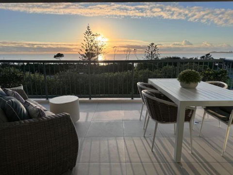 Panoramic Ocean View 2 Bed 2 Bath - Maitland Accommodation 0