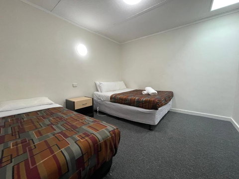 Parkside Inn Motel - Maitland Accommodation 1