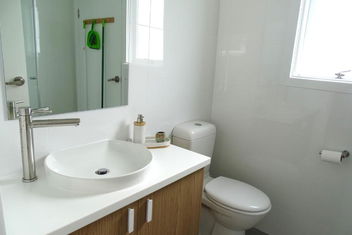 Passat Holiday Units - Unit 2 with Maitland Accommodation