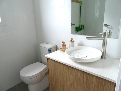 Passat Holiday Units - Unit 3 - Maitland Accommodation 3