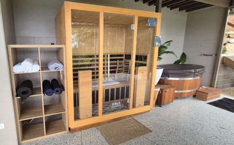 Personal Sauna & Ice-bath At Kookaburra Cabin - Maitland Accommodation 0