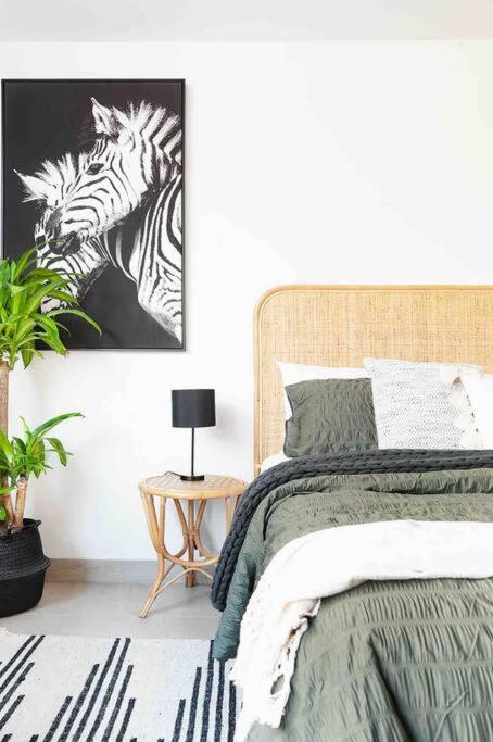 PERFECT STAY 2MIN By WALK TO THE BEACH FREE PARKING - Maitland Accommodation 2