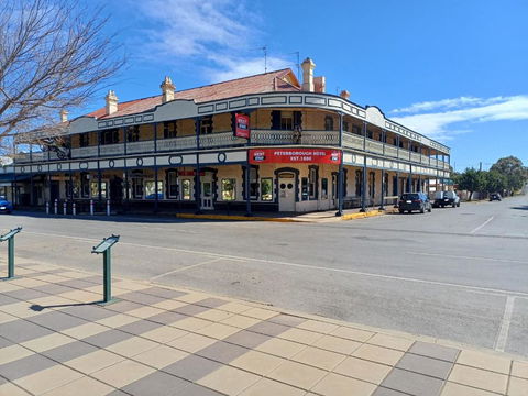PETERBOROUGH HOTEL - Maitland Accommodation 0