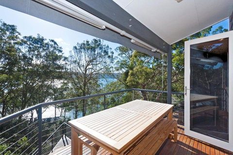 Pittwater Vistas - 5 Minutes To Palm Beach - Maitland Accommodation 1