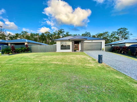 Plantation Retreat 4 Bedroom Modern Home - Maitland Accommodation 3