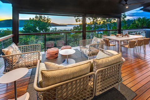 Point Blue On Hamilton Island By HIHA - Maitland Accommodation 0