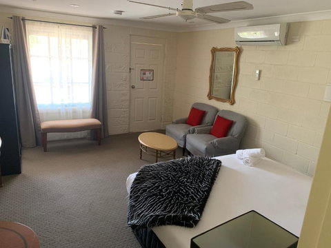 Picton Valley Motel Australia - Maitland Accommodation 3