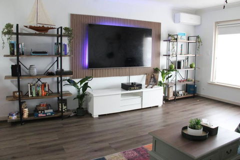 Raeside Home - Maitland Accommodation 0