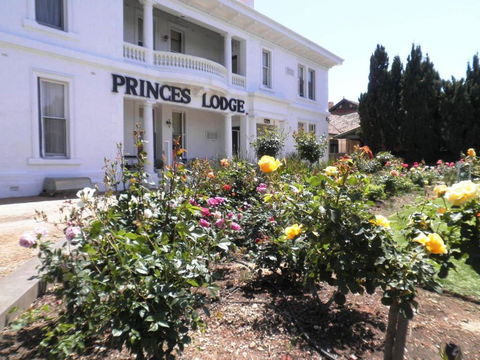 Princes Lodge Motel - Maitland Accommodation 0