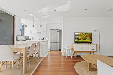 Prime Location 2-Bed Apartment With Parking - Maitland Accommodation 2