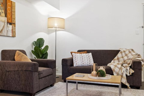 Prized Perth Retreat 1BDR - Maitland Accommodation 0